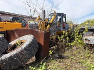 Бульдозер SHANTUI SD32, заводской номер SD32AA104247, 2012 года выпуска.
