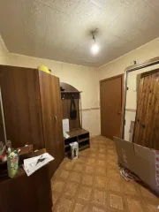Квартира, 51,2 кв.м, 2-комн., 4-й мкр, д.403, кв.61, г. Стрежевой, Томская область, жилая недвижимость – квартира, находящаяся в залоге у АО «TBank», адрес: Россия, г Томская область, г. Стрежевой, мкр. 4-й, д. 403, кв. 61, (предмет залога), кадастровый номер 70:20:0000003:4813
