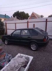 ВАЗ 21140 2006 года, VIN: XTA21140064283450, госномер: М985ХН161. Двигатель 1.5 литра, механическая коробка передач. Имеются значительные очаги коррозии. Возможна замена прокладки ГБЦ, необходима замена патрубков охлаждения двигателя. Сломана передняя пассажирская дверная ручка. Не работает…