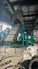 Имущественный комплекс по адресу: Республика Саха (Якутия), г. Мирный, шоссе Чернышевского, д. 1, состоящий из: нежилого здания (трансформаторная подстанция ВЛ-10 КТП-1000 фабрики Р2) с кадастровым номером 14:37:000105:194, общей площадью 16 кв. м., нежилого здания (гаражи) с кадастровым номером…