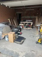 Помещение 51,9 кв.м и 615/9010 доли земельного участка в Краснодарском крае. Помещение, площадь 51,9 кв.м., назначение: Нежилое, количество этажей: 2, адрес: Россия, Краснодарский край, Тихорецкий район, г. Тихорецк, ул. Передовая, д. 207, корп. 7, кадастровый номер: 23:50:0101088:1299, вид…