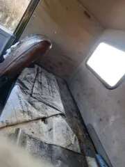 КАМАЗ 541120 1997 года выпуска. VIN: XТС54112012094540. Мощность двигателя: 210 л.с. (154,4 кВт). Переоборудован из седельного тягача, установлен самосвальный кузов с двухсторонним опрокидыванием.