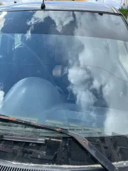 Хафеи Брио 2007 года, 65 л.с., пробег 129360 км. VIN: LKHBG27JX7AW22320, модель HFJ7110, серый комби-хэтчбек. Двигатель DA468Q 7601426L1HB, бензиновый, 1075 куб. см., экологический класс 2. На кузове сколы, ржавчина, пузыри и вздутие краски. Отсутствует решетка радиатора и противотуманная фара…