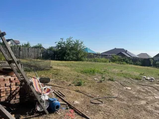 Доля дома 116.8 кв.м. и земельного участка в Абакане. 1/4 доля дома и 1/4 доля земельного участка, а также еще 1/4 доля дома и 1/4 доля земельного участка, итого 1/2 доли в праве общей долевой собственности на жилое здание площадью 116.8 кв.м., кадастровый номер 19:01:100403:1510, по адресу…