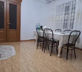 Жилое здание, площадь: 233 кв.м., кадастровый номер: 20:11:0401016:480 и земельный участок, площадь: 800 кв.м., кадастровый номер: 20:11:0401016:479. Категория земель: Земли населенных пунктов, Вид разрешенного использования: Для ведения личного подсобного хозяйства. Адрес  местоположение …