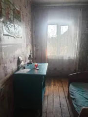Дом и участок, доли, Ульяновская область: 1/8 доля дома и 1/8 доля земельного участка в Ульяновской обл., еще 1/8 доля дома и 1/8 доля земельного участка в Ульяновской обл., еще 1/8 доля в праве на жилое здание, площадь: 56,3 кв.м., кадастровый номер: 73:02:044702:135, и 1/8 доля в праве на…
