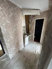 Россия, Карачаево-Черкесия, г. Карачаевск, ул. Курджиева, д. 2а, кв. 9