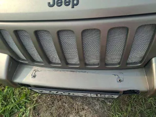 Jeep Cherokee, 2004 года, 150 лс, 200000 км, полный привод, АКПП. Модель: ДЖИП ЧЕРОКИ; Год выпуска: 2004, Цвет: ХАКИ, Идентификационный номер (VIN) 1J8G6E8574W308935; Категория: В; Модель, № двигателя № 26C.8555, Шасси (рама) №JNCENCNDETN; Кузов (кабина, прицеп) №1J8G6E8574W308935, Мощность…