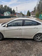Hyundai Solaris, 2012 года, 123 лс, 200 000 км, АКПП. Транспортное средство: ХЕНДЭ СОЛЯРИС, Идентификационный номер (VIN): Z94CU41DBCR165949, Год изготовления: 2012, гос.номер О136РК193. Имущество находится в залоге у АО ТБанк. Пробег уточнять при осмотре.