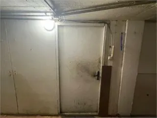 Нежилые помещения (кладовые) по адресу: Санкт-Петербург, Московское ш., д. 26, корп. 2, стр. 1: №32-Н, кад. №78:14:0007685:5569, площадь 12,2 кв.м.; №33-Н, кад. №78:14:0007685:5570, площадь 7,5 кв.м.; №34-Н, кад. №78:14:0007685:5571, площадь 5,3 кв.м.; №35-Н, кад. №78:14:0007685:5572, площадь 5…