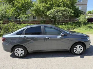 Lada Vesta 2024 Lada Vesta, 2024 года, 106 лс, 123994 км Lada Vesta, 2024 года, 106 лс, 123994 км LADA Vesta, 2024 г.в., VIN: XTAGFL110R0852104 Обращаю внимание, что автомобиль находился в эксплуатации и является бывшим в употреблении; может иметь скрытые недостатки (неисправности), которые…