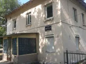 Земельный участок и нежилые помещения 233,2 кв.м Приморский край Земельный участок кадастровый номер 25:13:030209:1328 площадью 19822 кв.м категория земель: Земли населенных пунктов виды разрешенного использования: склады адрес местоположению: местоположение установлено относительно ориентира…