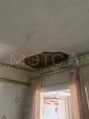 Квартира 44,6 кв.м. и земельный участок 1120 кв.м. в Курской области. 1. Квартира, площадь: 44,6 кв.м., назначение: жилое, этаж: 1, адрес (местонахождение): Курская область, Золотухинский район, п. Золотухино, пер. Лесной, д. 4, кв. 1, кадастровый номер: 46:07:010101:1241. Краткое описание объекта…