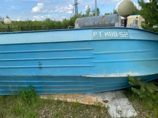Транспортное средство Маломерное моторное судно  «Казанка 5М4»,  2007 года постройки, строительный (заводской) номер 012788 Транспортное средство Маломерное моторное судно  «Казанка 5М4»,  2007 года постройки, строительный (заводской) номер 012788 
Год выпуска: 2007 
VIN (заводской) номер: 012788…