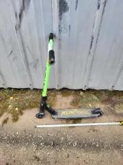 Велосипеды, самокаты, кресло-коляска, запчасти. Составной лот: велосипеды, самокаты, кресло-коляска, годные остатки отдельных узлов, деталей, агрегатов, материалов (в сборном виде) велосипедов. Подробный состав лота приведен в информационном сообщении. Состояние и недостатки имущества в…