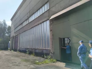 Здание нежилое кадастровый номер 71:30:000000:590, площадь 531,8 кв.м., Месторасположение: Тульская область, г.Тула, проезд Торховский, д.11;
Здание нежилое кадастровый номер 71:30:030913:262, площадь 1179,1 кв.м., Месторасположение: Тульская область, г.Тула, проезд Торховский , д.11 ;
1/2 доля в…