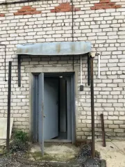 Нежилое помещение площадью 179,7 кв. м, назначение нежилое, кадастровый номер 33:10:000101:440, расположенное по адресу: Владимирская область, р-н Селивановский, МО поселок Красная Горбатка (городское поселение), п Красная Горбатка, ул. Красноармейская, д 6, номера на поэтажном плане: 1,2…