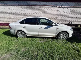 Volkswagen Polo 2011 автомобиль марки VOLKSWAGEN модель POLO 2011 г. в. VIN-номер XW8ZZZ61ZCG014483 Ознакомление по предварительному согласованию по e-mail: kaplenkov2@yandex.ru.