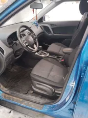 Hyundai Creta, 2017 год, синий. VIN: Z94G2811BJR079647, ПТС: 78 ОТ 833085, госномер: Х175ХВ178. Мощность двигателя: 123 л.с., разрешенная максимальная масса 1825 кг, масса без нагрузки 1400 кг.