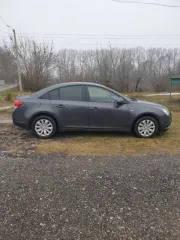 Chevrolet Cruze 2010 года, 109 лс, 144000 км, АКПП, ШЕВРОЛЕ CRUZE, VIN XUFJF696JA3003865, модель двигателя 2010, номер кузова XUFJF696JA3003865, цвет серый.