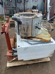 Лом черных металлов – 320 кг.