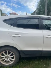 Hyundai ix35 2012 Легковой автомобиль марки: HYUNDAI, модель: ix35, год выпуска: 2012г., идентификационный номер (VIN): TMAJU81BBDJ370781 С лотом можно ознакомиться по месту его нахождения: Дзержинского пр-кт, дом 24, стр 3/1, предварительно согласовав время с Финансовым управляющим по тел…