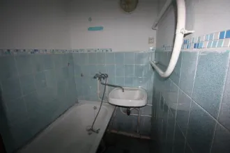 Продажа имущества, находящегося в собственности города Москвы, жилое помещение по адресу: г. Москва, пер. Госпитальный, д. 8, кв. 48, общей площадью 64,8 кв. м, (этаж № 8), кадастровый номер: 77:01:0003013:2861 Продажа имущества, находящегося в собственности города Москвы, жилое помещение по…