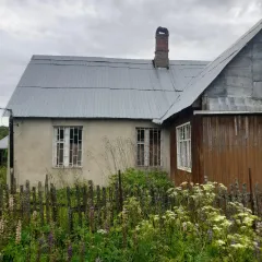 Жилой дом 56.5 м², Калужская область, Тарусский район, деревня Муковня, улица Дачная, дом 4. Кадастровый номер 40:20:030501:136, доля в праве 1/2. С момента начала приема заявок предоставляется возможность предварительного ознакомления с составом имущества и условиями продажи. С документами можно…