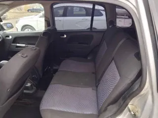 Ford Fusion 2007, серебристый. VIN: WF0UXXGAJU7U73524, госномер: М982СВ73.