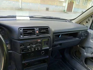 Opel Vectra 1991 года, 116 л.с. Марка: Opel, модель: Vectra. Цвет: серый. VIN: W0L000089P1037835, ПТС: 21 МР 708154, госномер: М171МН21. Тип двигателя: бензиновый, мощность: 115 л.с. (85 кВт), объем: 1998 куб. см. Разрешенная максимальная масса 1645 кг, масса без нагрузки 1130 кг.