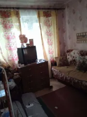 1/2 доли в праве на жилое помещение, площадь: 30,3 кв.м., адрес (местонахождение): Тамбовская область, городской округ город Уварово, город Уварово, микрорайон 1, дом 14, квартира 1, кадастровый номер: 68:30:0004007:1152