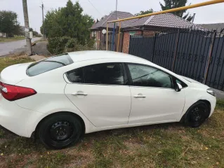 Kia Cerato, 2015 легковой автомобиль Kia Cerato, 2015 года выпуска, VIN: XWEFZ411BFC000257, является залоговым имуществом. Ознакомиться с имуществом можно в рабочие дни, предварительно согласовав время и место с организатором торгов по контактному номеру телефона +7 995 394 7020 или эл. почте…