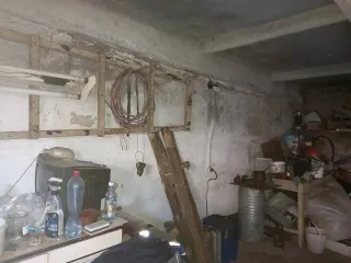 Гараж 20,9 кв.м в городе Североуральск Свердловской области, гаражный массив по улице Свердлова, напротив домов 21, 23, гаражный бокс №7. Кадастровый номер: 66:60:0000000:4091.