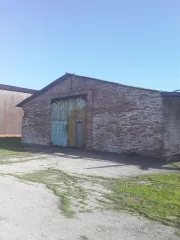 Земельный участок, площадь 2389 +/-17 кв.м., адрес: Россия, Респ Башкортостан, г Сибай, ул. Тимирязева, дом 1/2 Ж, кадастровый номер: 02:61:020101:2902. Находится в совместной собственности. Здание, площадь 630.4 кв.м., назначение: Нежилое, адрес: Россия, Респ Башкортостан, г Сибай, ул. Тимирязева…