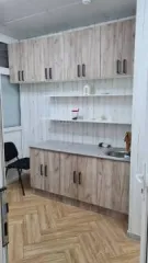 Нежилое помещение 638,6 кв.м и право аренды земельного участка 451 кв.м, Москва. Помещение в Москве, 638,6 кв.м и земельный участок, 451 кв.м. Недвижимое имущество в составе: 1) Нежилое помещение общей площадью 638,6 кв.м., кадастровый №77:01:0003035:2437, адрес: Российская Федерация, г.Москва…