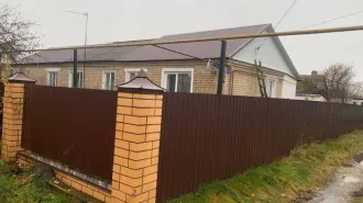 Квартира 49.4 м², 3 комнаты. Липецкая область, Лев-Толстовский район, поселок Лев Толстой, улица Комарова, дом 37, квартира 1. Кадастровый номер: 48:12:0310101:1178.