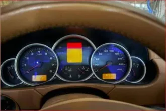 Porsche Cayenne 2007 года, 385 лс, VIN: WP1AB29P98LA35106. (отсутствуют передние фары, на заднем правам колесе запасное колесо, автомобиль не заводится-причина не известна, пробег более 300 000 км.)