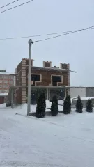 Земельный участок, кадастровый (условный) номер 26:30:010227:1506, площадь 1026+/-11 кв.м., на котором находится 
Объект незавершенного строительства
Расположенное по адресу: Россия, Ставропольский край, г. Ессентуки, ул. Комарова