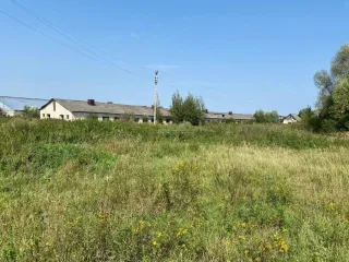 Нежилое здание (свинарник) 1 376,9 кв.м., земельный участок 18 052 +/-1 176 кв.м., Смоленская область, Гагаринский р-н, с/п Акатовское, д. Ивашково, стр. 4, кадастровые номера 67:03:1620101:511, 67:03:0030201:3220, земли сельскохозяйственного назначения - под производственной базой…
