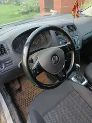 Volkswagen Polo 2015, VIN XW8ZZZ61ZGG016868. Имущество находится в залоге. Ознакомление по предварительной записи: +7-922-750-24-96 или запрос на vtk-tender@yandex.ru.