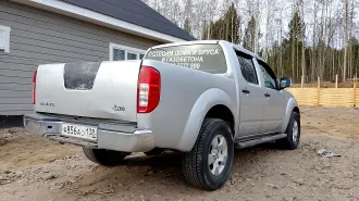 Nissan Navara 2.5D SE 2007 года выпуска, VIN VSKCVND40U0257745.