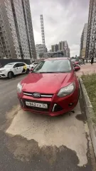 Ford Focus 2012 года, 149 лс, 173918 км, АКПП. Автомобиль легковой, модель - FORD Focus 2012 г. в., VIN: X9FKXXEEBKCB59648, цвет красный, 149 л.с., пробег 173 918 км. Автомобиль без ДТП, ПТС и СТС в наличии, имеется один комплект ключей.