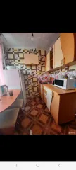 Помещение 44.6 кв.м., с. Туим, Микрорайон, д. 3, кв. 33, Республика Хакасия. Помещение жилое, общая площадь 44.6 кв.м., расположенное по адресу: 655225, Республика Хакасия, р-н. Ширинский, с. Туим, Микрорайон, д. 3, кв. 33, кадастровый номер 19:11:040103:453. С имуществом по лоту № 1 можно…