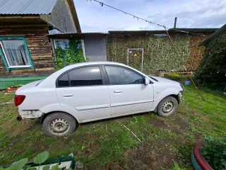 Kia Rio 2011, автомобиль марки Kia модель Rio, VIN XWEDH411BB0010717. Ознакомление с условиями, характеристиками и документацией по адресу: 410012, г. Саратов, ул. Слонова 1, офис 83, с 10:00 до 16:00 по местному времени, по предварительному согласованию по тел.: +7 917 205 38 70.