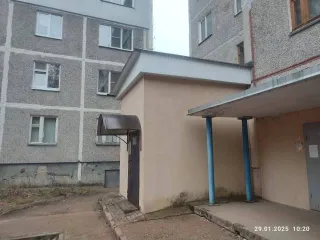 Помещение, назначение: нежилое, наименование: магазин смешанных товаров, этаж №1, площадь 57,4 кв.м., кадастровый (или условный) номер: 67:25:0010205:191; расположенное по адресу: Смоленская область, Ярцевский район, г Ярцево, ул. Макаренко, д. 4, вид права: собственность.