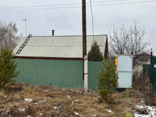 Дом 43,9 кв.м, участок 1010+/-11 кв.м, кадастровый номер 45:25:060303:445 и жилой дом площадью 43,9 кв.м, кадастровый номер 45:25:060303:265, расположенные по адресу: Курганская область, г.Курган, микрорайон Шепотково, ул.Городская, 7а. Залог ПАО Sberbank.