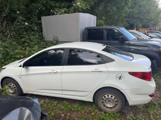 Hyundai Solaris 2011 года, VIN: Z94CU41DABR018620, ПТС: 16РЕ039072, госномер: А854ТК716, фото и документы в приложении.