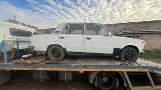 Легковой автомобиль ВАЗ 21011, 1976 г/в, г/н А 946 ТН 56, № кузова 2054779, № двигателя 2273794, имеются ключи, в не рабочем состоянии Легковой автомобиль ВАЗ 21011, 1976 г/в, г/н А 946 ТН 56, № кузова 2054779, № двигателя 2273794, имеются ключи, в не рабочем состоянии. Имущество продается в том…
