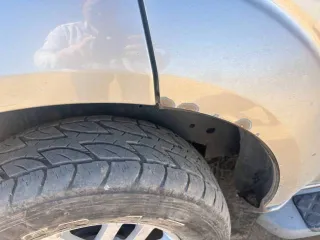 Автомобиль легковой Nissan Pathfinder, 2011 год, VIN VSKJVWR51U0419505. Пробег более 521 тыс. км, цвет серый. Россия, Волгоградская область, Котельниковский район, х. Захаров. Имеются повреждения кузова в виде сколов, задир, вмятин по периметру кабины. Физический износ 40-60%.
