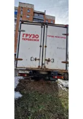 Грузовой фургон 2006 года выпуска, марка 2818–0000010-02, идентификационный номер Т179НС42, VIN XSU28180В70005550, цвет белый.